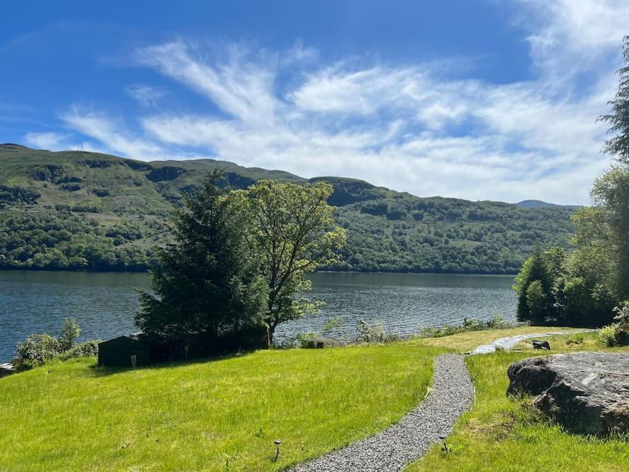 Waterside 3 Bed Cottage, Hot Tub, Sauna, Pvt Beach Arrochar Dış mekan fotoğraf